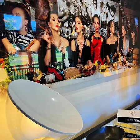 شاليه De Luxe Aux Gets Avec Jacuzzi, Sauna, Wi-fi, Parking - Fr-1-671-272